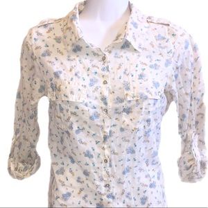 Forever 21 Blue and White Floral Button Up